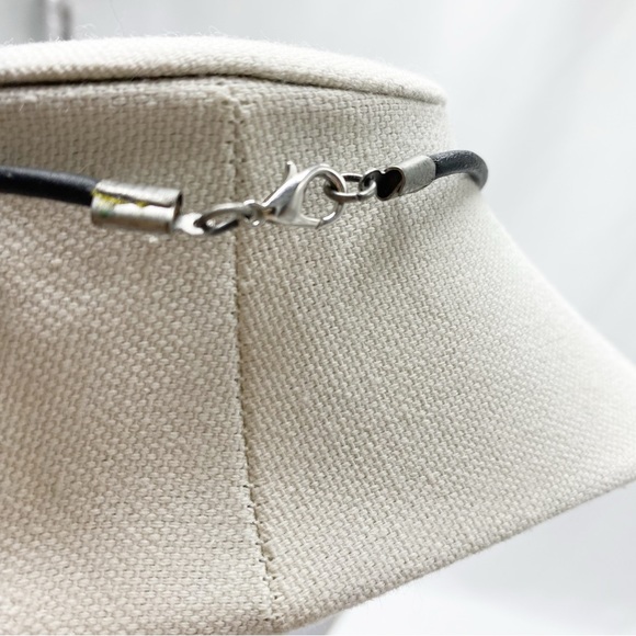 Spider-Man Comic Book Pendant Necklace Handcrafted NEW - Picture 4 of 4